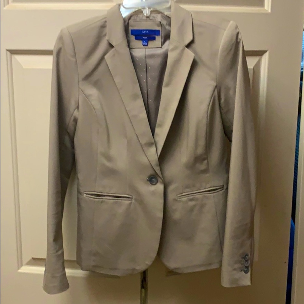 Jacket/blazer-size 4 beige